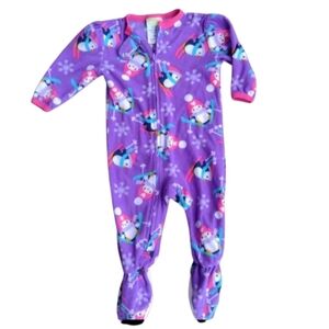 Hh) Girls 12M Fleece Footed Pajamas Purple Penguins Snowflakes Winter One Piece